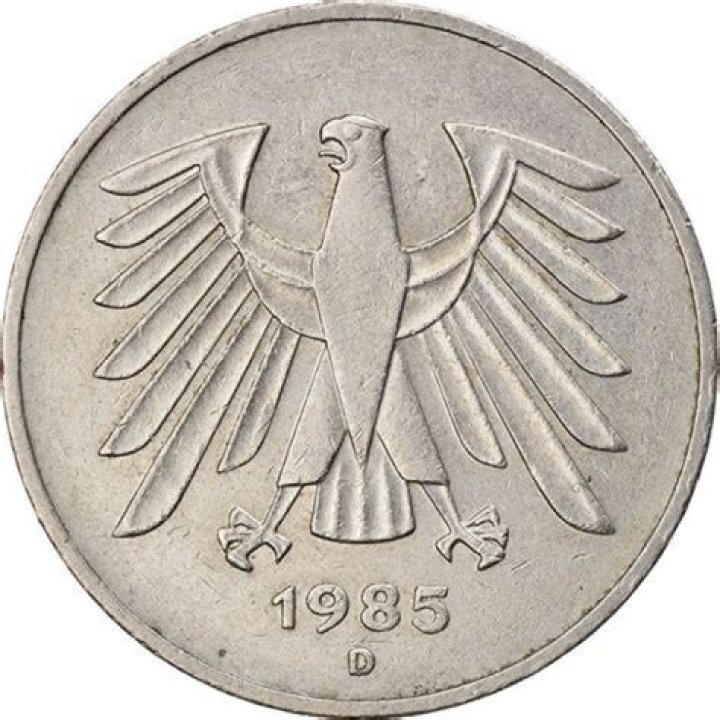 Are deutsche marks coins worth anything?