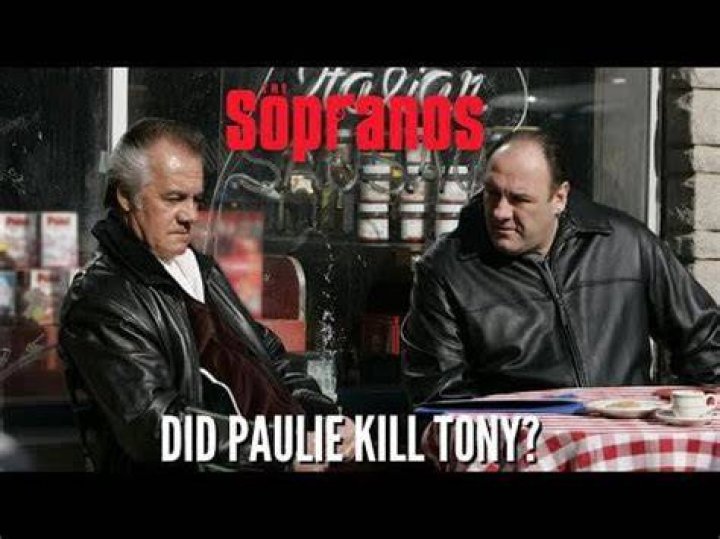 Does paulie kill tony?