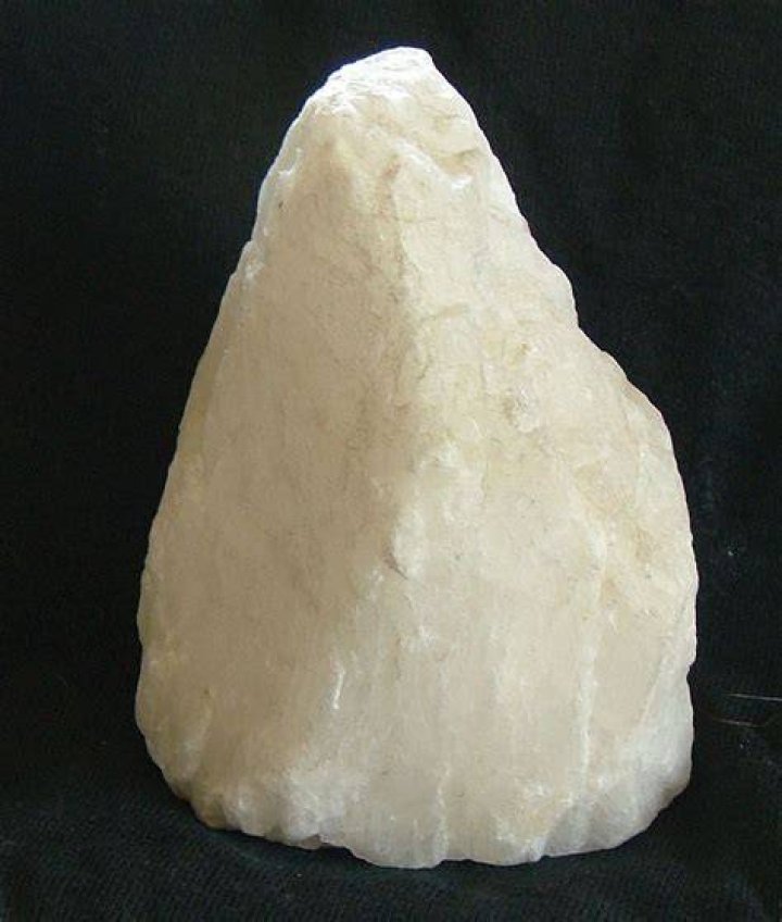 Is cryolite a halide ore?